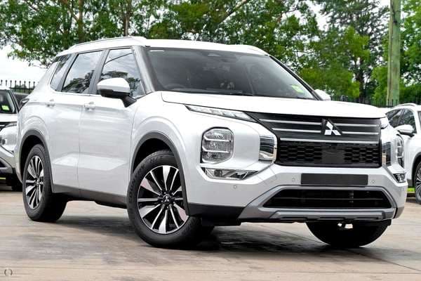 2026 Mitsubishi Outlander