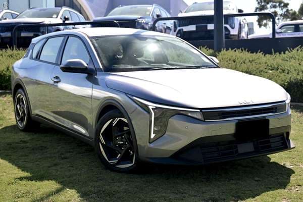 2025 Kia K4
