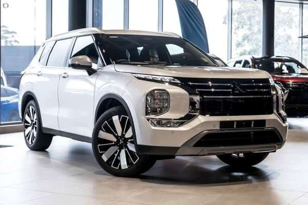 2026 Mitsubishi Outlander