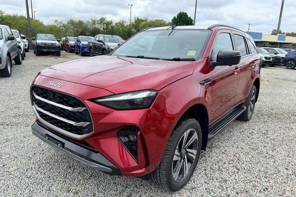2025 Isuzu MU-X