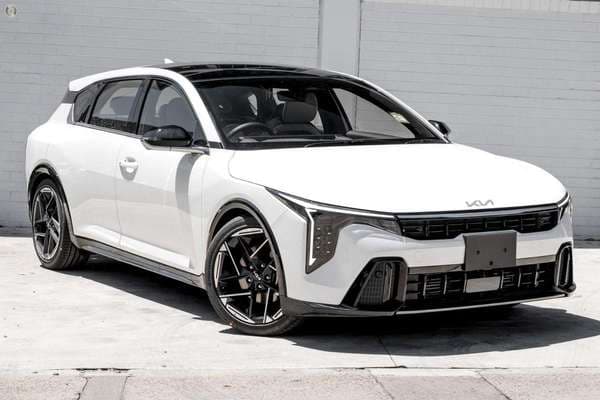 2026 Kia K4